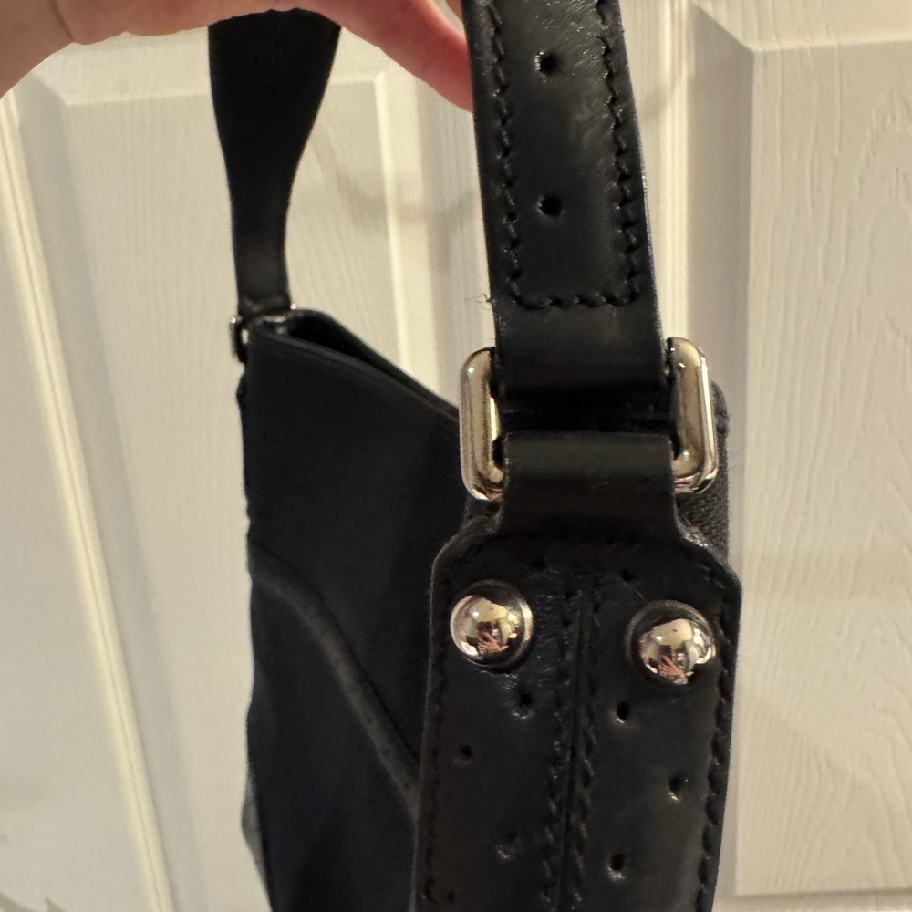 Gucci Black Shoulder Bag G Reins - Picture 7 of 14